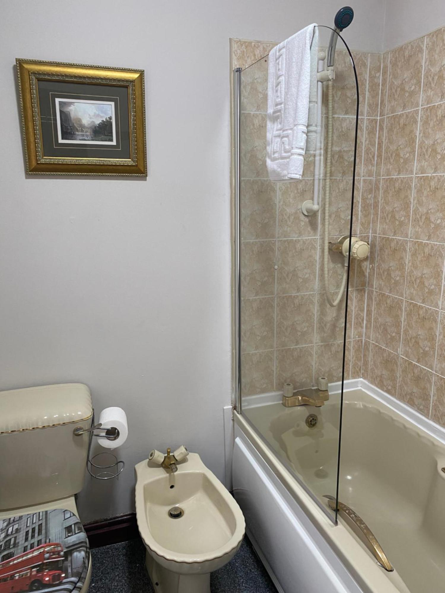 Townhouse Apartments แอร์ ภายนอก รูปภาพ